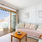 Apartman Live Torviscas Parque Royal 11 *